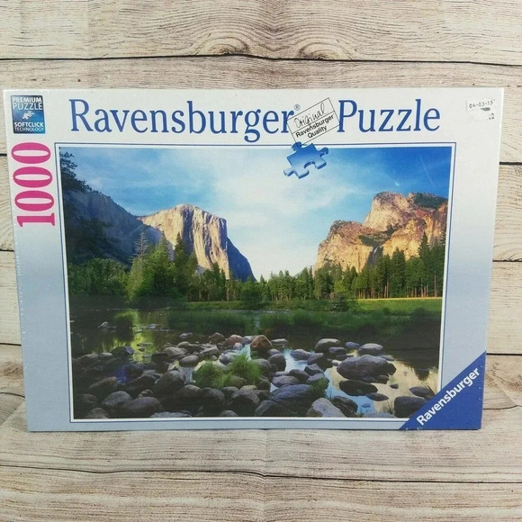 Ravensburger Yosemite Valley National Park Puzzle Mountains Forest River 1000pc - Picture 1 of 3